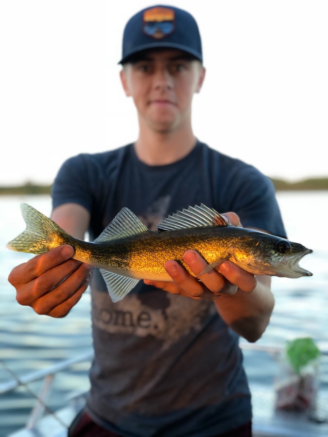 Columbia River Walleye Fishing 3