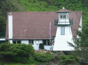 Coolest Lighthouses Near Newport 5