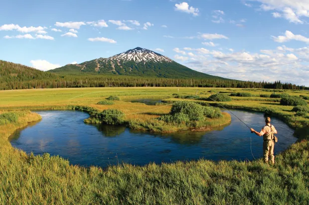 The Complete Guide to Fly Fishing in Oregon’s Wild Waters