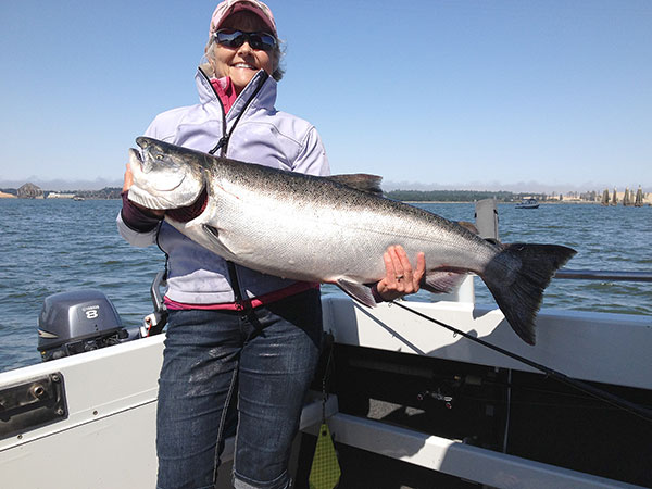 How to Catch Trophy Salmon in Depoe Bay Successfully