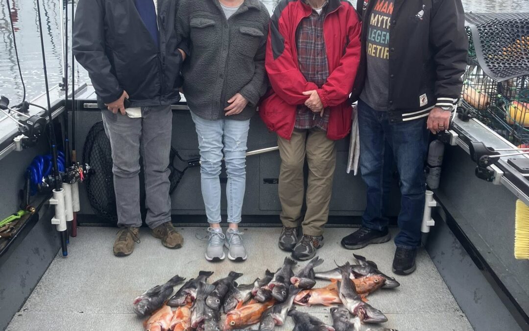 Oregon’s Fall Fishing Hotspots: Where to Catch Salmon, Sturgeon, and Lingcod This Season